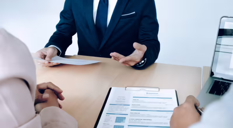 Proceso de contratación de vendedores