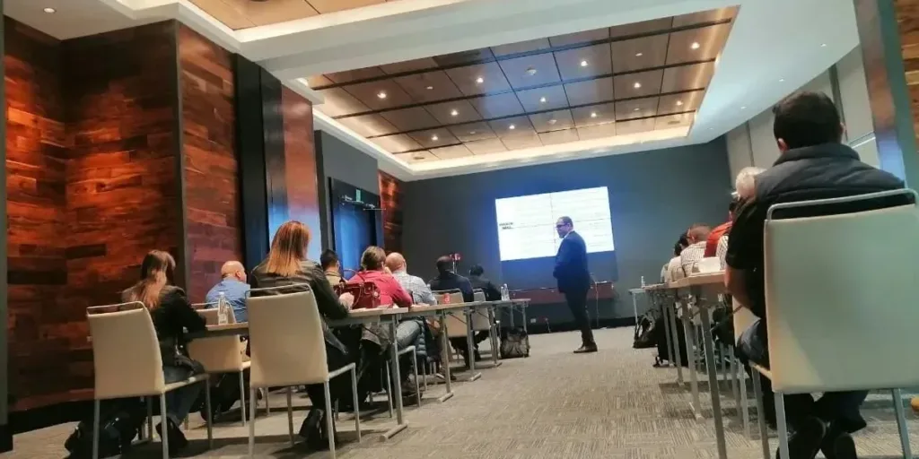 Curso de Prospección en México