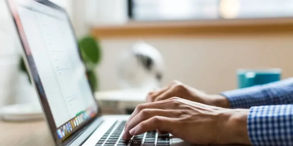 redactar un correo electrónico de ventas